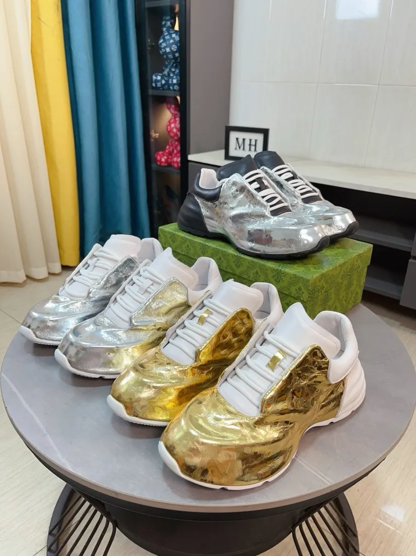 Men's shoes 💰560🌹🌹【GUCCI】pop-up casual sneakers with daddy outsole, breathable and comfortable, easy to walk, versatile style for trendy men, upper with cowhide edge and rhinestone design on the outsole➕genuine leather lining➕Gucci's popular original outsole, sports and running style, super comfortable. Code number 38-44